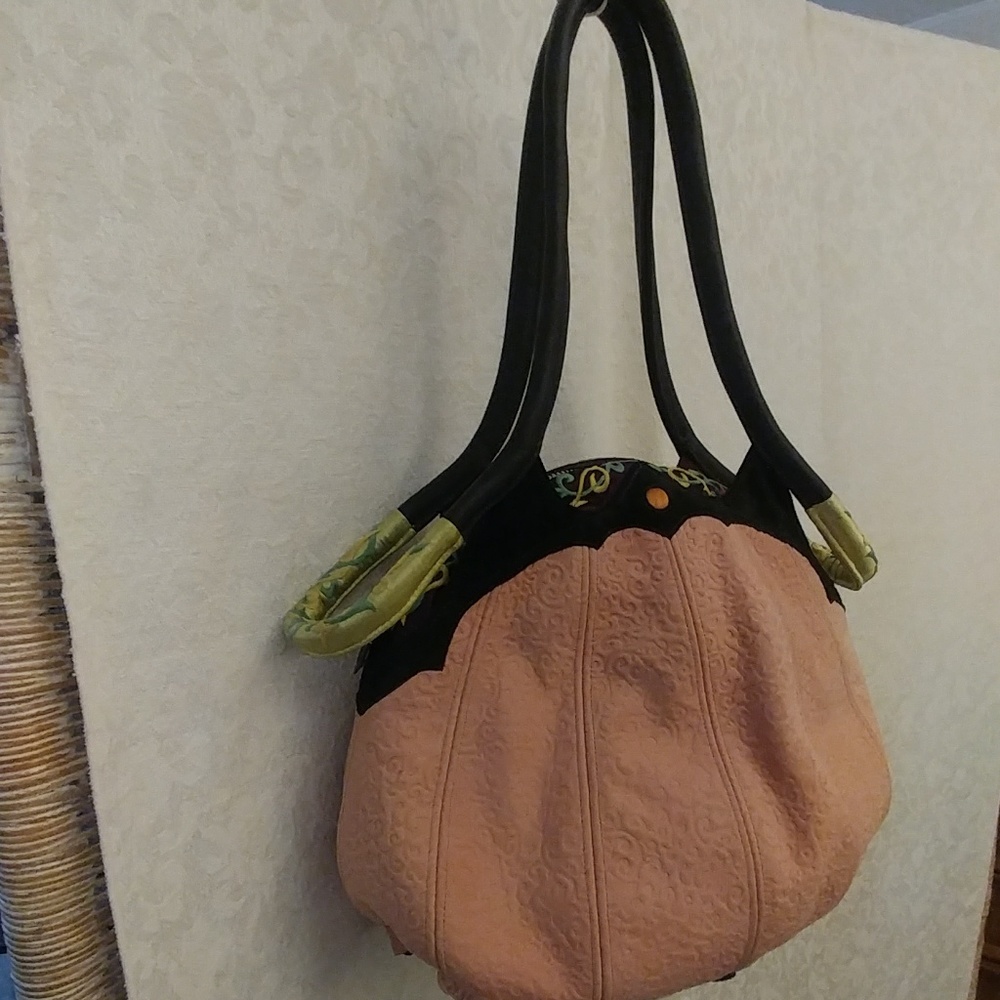 Papillion of Italy pink embossed leather